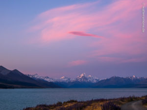 Mehr über den Artikel erfahren Lake Pukaki und Mount Cook